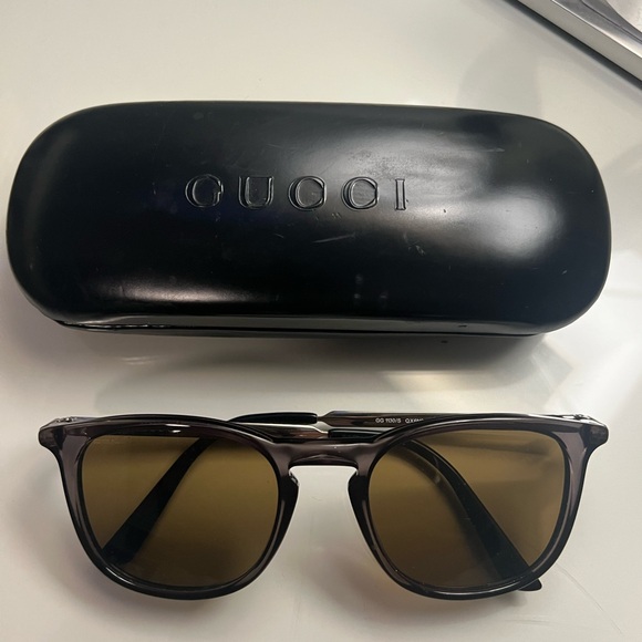 Gucci Sunglasses - Picture 1 of 7